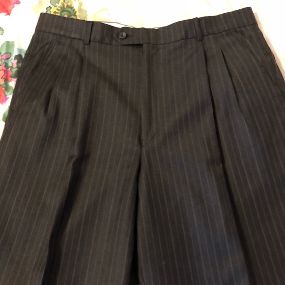 S Cohen 2 piece charcoal burgundy/white pinstripe - Picture 5 of 7